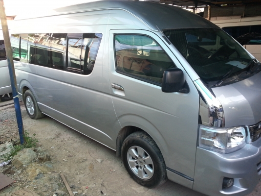 ขายรถตู้ toyota ราคา 560.000