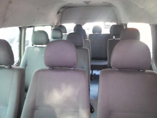 ขายรถตู้ toyota ราคา 560.000