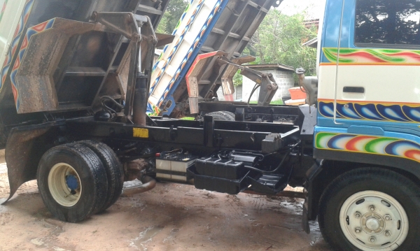 ขาย ISUZU DECA 210 และ NRR 195 สเป็คดั้มพ์นอกทั้งคัน พร้อมใช้งาน รับประกันความงาม