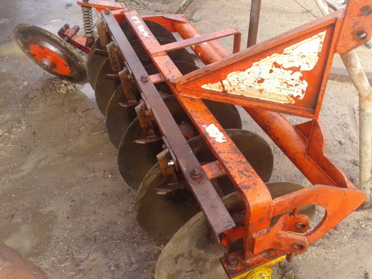 ขายผาน 6 LCS สภาพไหม่ใช้งานไม่ถึงปีคับ