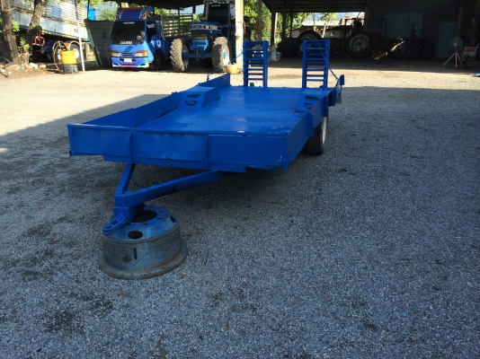 ขายเทรนเลอขึ้นรถไถสภาพพร้อมใช้งานยาว3.90เมตรกว้าง1.80เมตรพร้อมใช้งาน