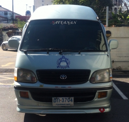 ขายรถตู้ Toyota หัวจรวดปี 2003 เครื่อง 2J VVTI คันเร่งไฟฟ้าติดแก๊ส LPG