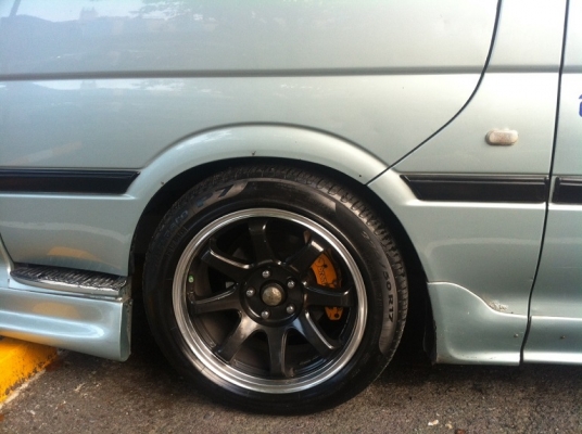 ขายรถตู้ Toyota หัวจรวดปี 2003 เครื่อง 2J VVTI คันเร่งไฟฟ้าติดแก๊ส LPG