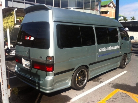 ขายรถตู้ Toyota หัวจรวดปี 2003 เครื่อง 2J VVTI คันเร่งไฟฟ้าติดแก๊ส LPG