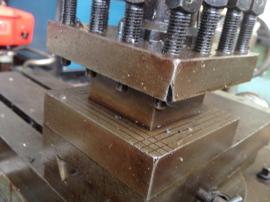 ขายเครื่องกลึง สภาพสวยมาก เก่าญี่ปุ่น TUDA รู 2" 4 ฟุต ขายเครื่องกลึง สภาพสวยมาก เก่าญี่ปุ่น TUDA รู 2" 4 ฟุต