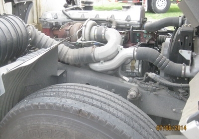 ขาย Mega 500 212 แรง ปลายปี 56 กระบะคอก 7.5 m รถสภาพใหม่ โทร 088-4501277