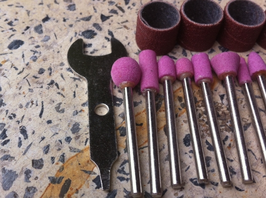 ชุดเครื่องเจียร์ OKURA พร้อมอุปกรณ์ตัด -แต่ง-เจียร์-เจาะ-ขัด ครบชุดมีสายอ่อนให้ด้วย