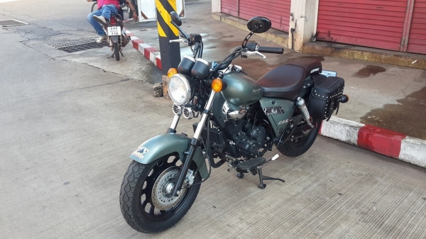 ลดราคาคับ KEEWAY SUPERLIGHT 200CC สภาพ 99.99\%คับ รถวิ่งมาแค่เจ็ดร้อยกว่าโล ไม่มีตำหนิใดๆทั้งสิ้น ทะเบียนพร้อมโอนคับไม่ขาดต่อราคา 45500 บาท สนใจติดต่อ 081-0578282 ส่งได้ทั่วไทยคับ POP BIGBIKE SAKONNAKHON...