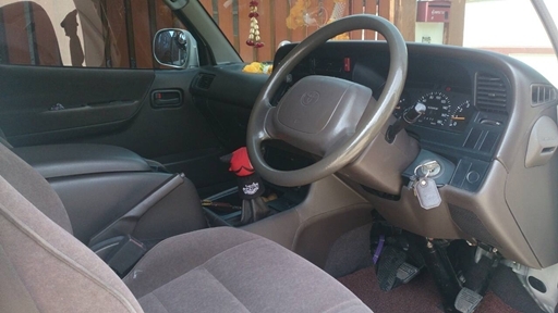 ขาย รถบ้าน TOYOTA HIACE SUPER WAGON 2.5 MT ปี 2001