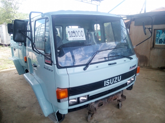 หัวเก๋ง  ISUZU  ROCKY  สวย ๆ  พร้อมใช้งาน   (  ใส่   10 ล้อ   และ   6 ล้อใหญ่   )