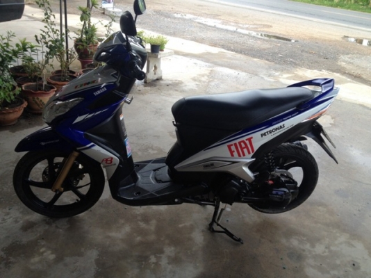 yamaha mio 125 motogp rossi edition ตัวท๊อปล้อแม็ค