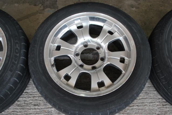 ขายล้อ17พร้อมยาง ขายล้อ17พร้อมยาง