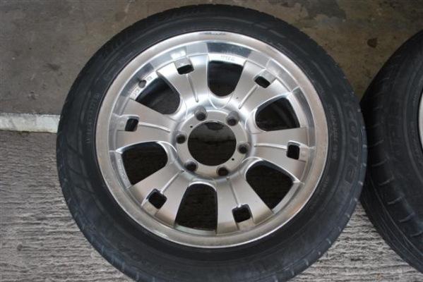 ขายล้อ17พร้อมยาง ขายล้อ17พร้อมยาง