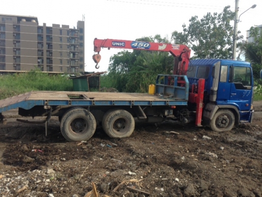 ขายรถบรรทุก 10 ล้อ ติดเครน 4.5ตัน