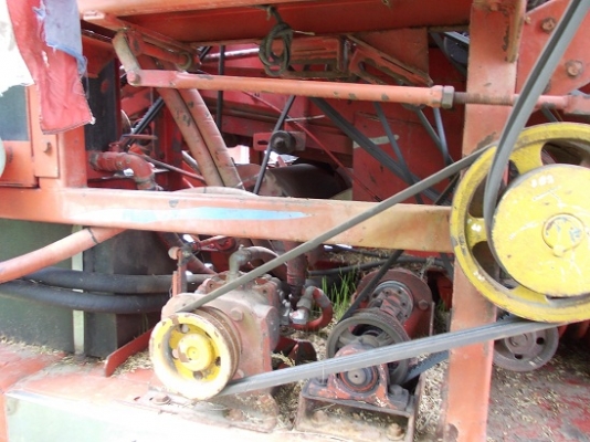 ขายรถเกี่ยวข้าว ไทยเส็งยนต์