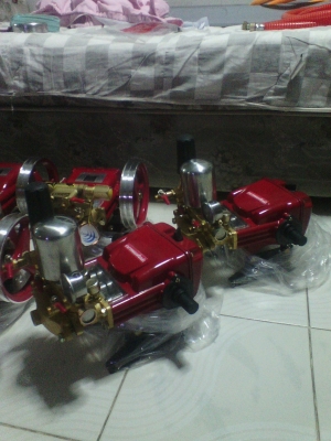 ขายเครื่องฉีดน้ำ3สูบแรงดันสูง ชุดที่3มีมา5ตัว ขายเครื่องฉีดน้ำ3สูบแรงดันสูง ชุดที่3มีมา5ตัว