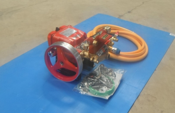 ขายเครื่องฉีดน้ำ3สูบแรงดันสูง ชุดที่3มีมา5ตัว ขายเครื่องฉีดน้ำ3สูบแรงดันสูง ชุดที่3มีมา5ตัว