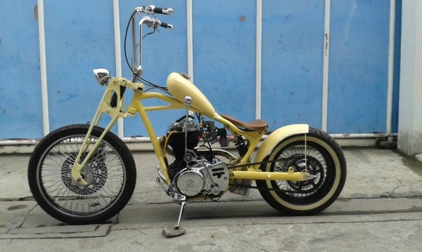 ร้อนเงิน ขายด่วนๆ งานสร้างแนว old school 400cc. หน้าสปริงเกอร์ เกียร์มือ เฟรมใหม่