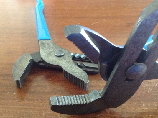 ขายคีมคอม้า คอเลื่อน Channelock 12" 10" แพคคู่