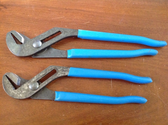 ขายคีมคอม้า คอเลื่อน Channelock 12" 10" แพคคู่