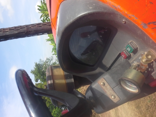 รถไถคบูต้า รถไถคบูต้า