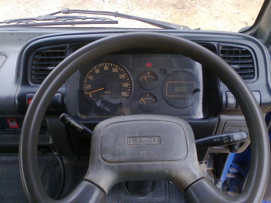 มัดจำแล้วจากพี่ใหญ่ไจถึงรออนุมัติ เปลี่ยนแปลงจะแจ้งให้ทราบคับ//6ล้อดั้มNPR 71LY ปี47 ห้างแท้ เครื่อง4HG1-130 เทอโบว์ สภาพสวยเดิม   จัดแน้นได้ 550000 คับ