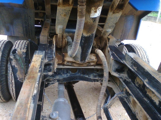 มัดจำแล้วจากพี่ใหญ่ไจถึงรออนุมัติ เปลี่ยนแปลงจะแจ้งให้ทราบคับ//6ล้อดั้มNPR 71LY ปี47 ห้างแท้ เครื่อง4HG1-130 เทอโบว์ สภาพสวยเดิม   จัดแน้นได้ 550000 คับ