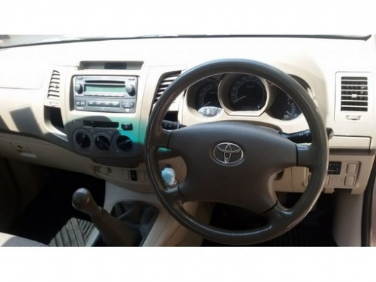 ขายToyota hilux vigo 2.5g รถบ้าน