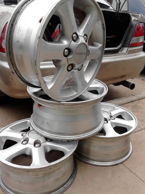 ขอบ 16 MAG ISUZU สวยๆ 16 X 7 JJ. ติดต่อ.081-427-3941 ขอบ 16 MAG ISUZU สวยๆ 16 X 7 JJ. ติดต่อ.081-427-3941
