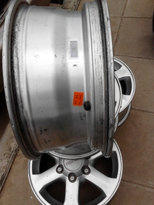 ขอบ 16 MAG ISUZU สวยๆ 16 X 7 JJ. ติดต่อ.081-427-3941 ขอบ 16 MAG ISUZU สวยๆ 16 X 7 JJ. ติดต่อ.081-427-3941