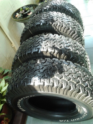 Max เล็บเหยี่ยว + BF All 265/75/16 ปี10 Max เล็บเหยี่ยว + BF All 265/75/16 ปี10