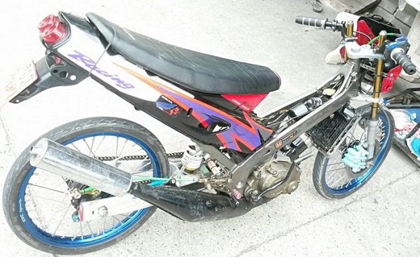 Dash แว๊นซ์ๆภายนอกในเดิม Dash แว๊นซ์ๆภายนอกในเดิม