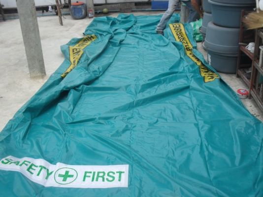 ขายผ้าใบคลุมรถบรรทุกสิบล้อ