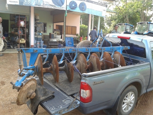 ขายแล้ว หางไถพรวน 7จาน กลกิจ บ้านโป่ง(ไคเฮงหลี) สภาพสวยรูสลักเต็มไม่สึก จานแตกสามใบใส่จานใช้ได้เลย