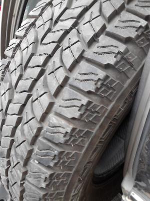 265/70R16 YOKOHAMA GEOLANDAR A/T-S มี 1 เส้น ปี 2014 TEL.081-427-3941 265/70R16 YOKOHAMA GEOLANDAR A/T-S มี 1 เส้น ปี 2014 TEL.081-427-3941