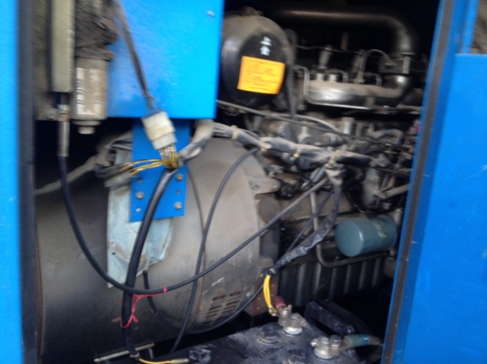 ขายเครื่องปั่นไฟมือสอง สภาพสวยพร้อมใช้งาน เพิ่งนำเข้าจากญี่ปุ่น