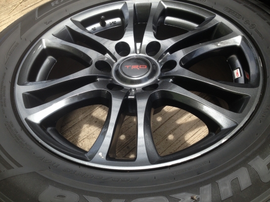 ขายล้อแม็ก TRD 18 พร้อมยาง 265/60/18 หรือรับแลก