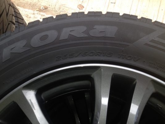 ขายล้อแม็ก TRD 18 พร้อมยาง 265/60/18 หรือรับแลก