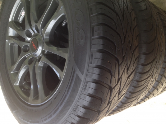 ขายล้อแม็ก TRD 18 พร้อมยาง 265/60/18 หรือรับแลก