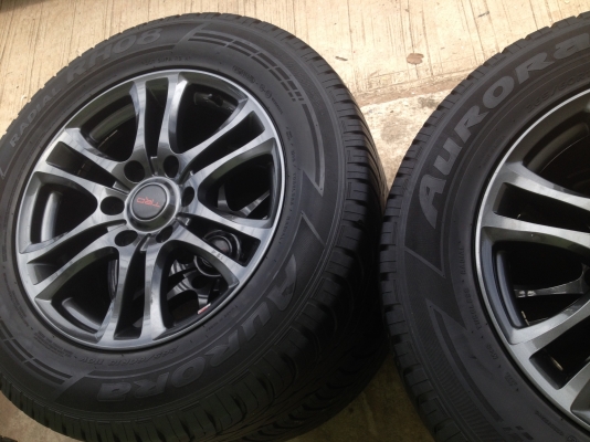 ขายล้อแม็ก TRD 18 พร้อมยาง 265/60/18 หรือรับแลก