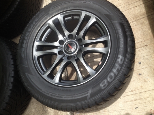 ขายล้อแม็ก TRD 18 พร้อมยาง 265/60/18 หรือรับแลก