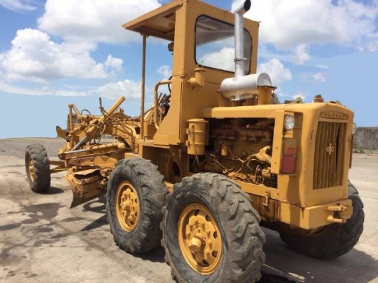 ขายรถเกรด KOMATSU GD376H (ขนาดเท่า CAT 120G-ใบมีด 12 ฟุต) สภาพพร้อมใช้งาน