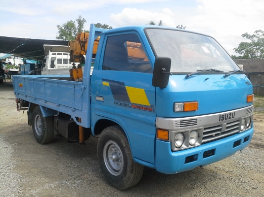 ขาย 4 ล้อกลาง ติดเครน ขาย 4 ล้อกลาง ติดเครน