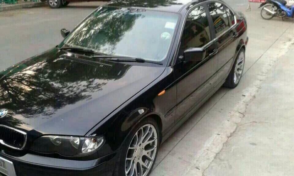 ขาย BMW series 3 ปี2003 เครื่องยนต์1,800cc สภาพดี