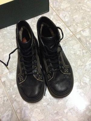 ขายรองเท้าหนัง BLACK CLARKS แท้ มือสอง สภาพยังใหม่ๆ