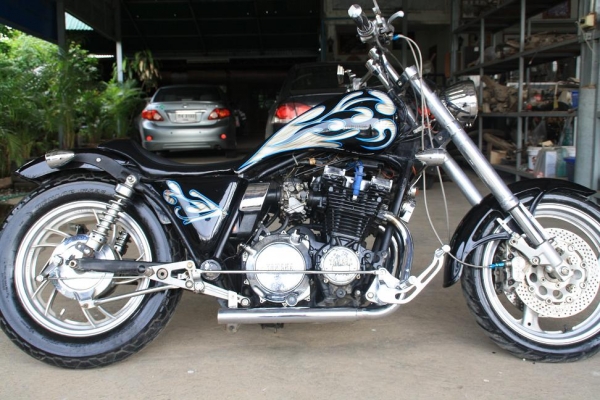 ขาย XJ 650 แต่งเทพ โช้คหัวกลับ ท่อแต่ง เสียงกระหึ่ม แต่งเทพ พร้อมโอน 69000