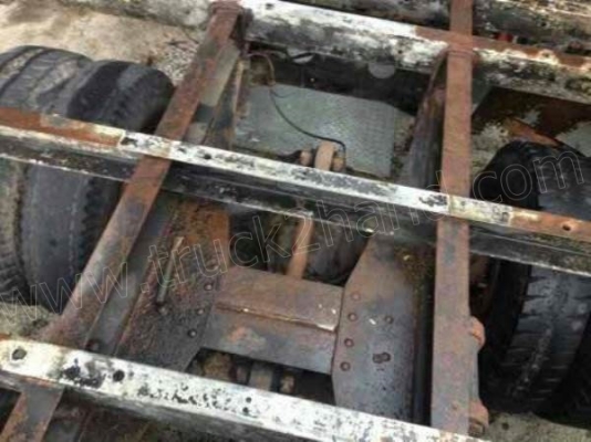 รถเทเลอร์ท้ายเป็ด ยี่ห้ออีซูซุ ขนาด 195 แรงม้า เกียร์กระแทก รถปี95 รถเทเลอร์ท้ายเป็ด ยี่ห้ออีซูซุ ขนาด 195 แรงม้า เกียร์กระแทก รถปี95