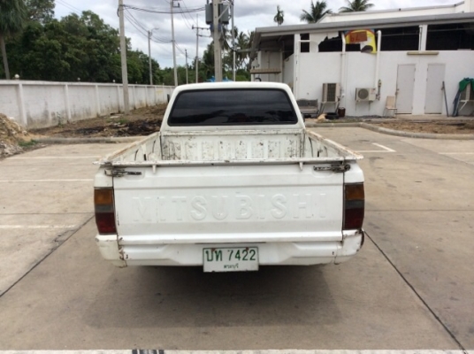 รถกระบะมิตซูแคป ปี91 เครื่องดีเซลเดิม 4D56 เกียร์ธรรมดา เพาเวอร์ ภายในสวยเดิม แอร์หนาว ตัวถังบางเดิมทั้งคัน ตะเข็บเดิม สีบางทุกชิ้น คัสซีไม่ผุ เครื่องดี เกียร์แน่น แม็ก15 รถขับดีครับ