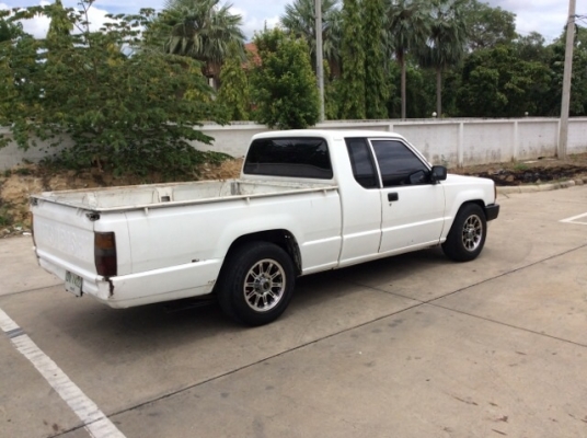 รถกระบะมิตซูแคป ปี91 เครื่องดีเซลเดิม 4D56 เกียร์ธรรมดา เพาเวอร์ ภายในสวยเดิม แอร์หนาว ตัวถังบางเดิมทั้งคัน ตะเข็บเดิม สีบางทุกชิ้น คัสซีไม่ผุ เครื่องดี เกียร์แน่น แม็ก15 รถขับดีครับ