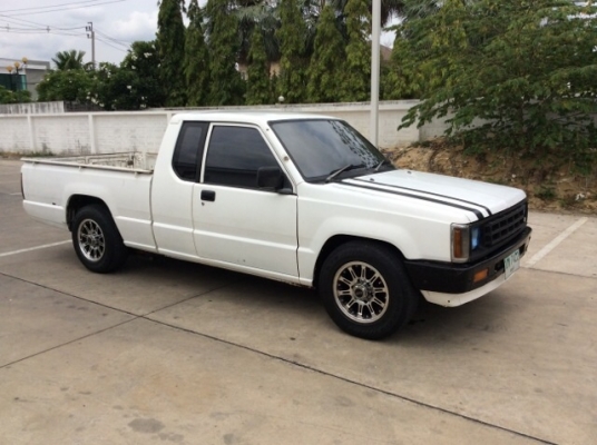 รถกระบะมิตซูแคป ปี91 เครื่องดีเซลเดิม 4D56 เกียร์ธรรมดา เพาเวอร์ ภายในสวยเดิม แอร์หนาว ตัวถังบางเดิมทั้งคัน ตะเข็บเดิม สีบางทุกชิ้น คัสซีไม่ผุ เครื่องดี เกียร์แน่น แม็ก15 รถขับดีครับ